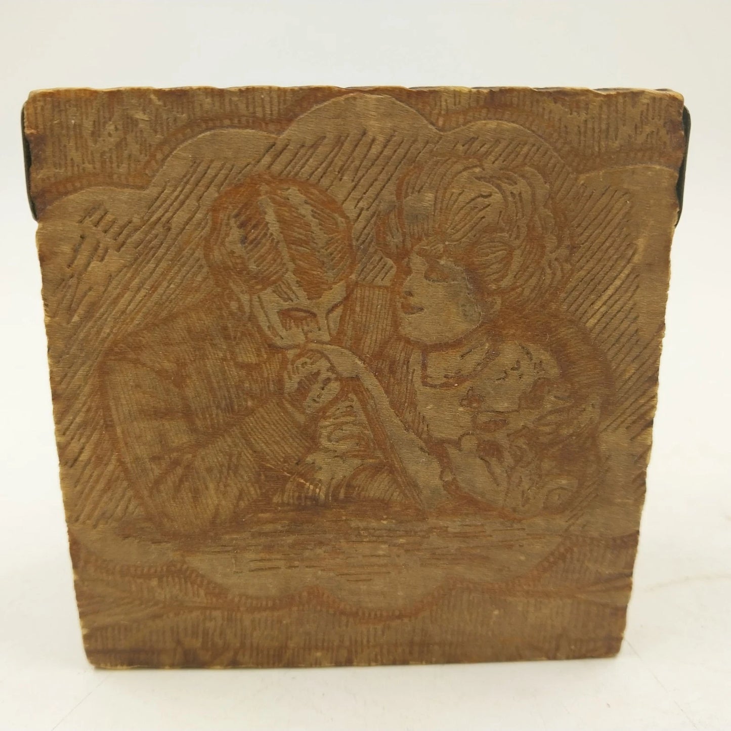 Pressed Wood Cigarette Candy Box 4" Hinged WIZARD Pyrography LF Grammes & Son PA