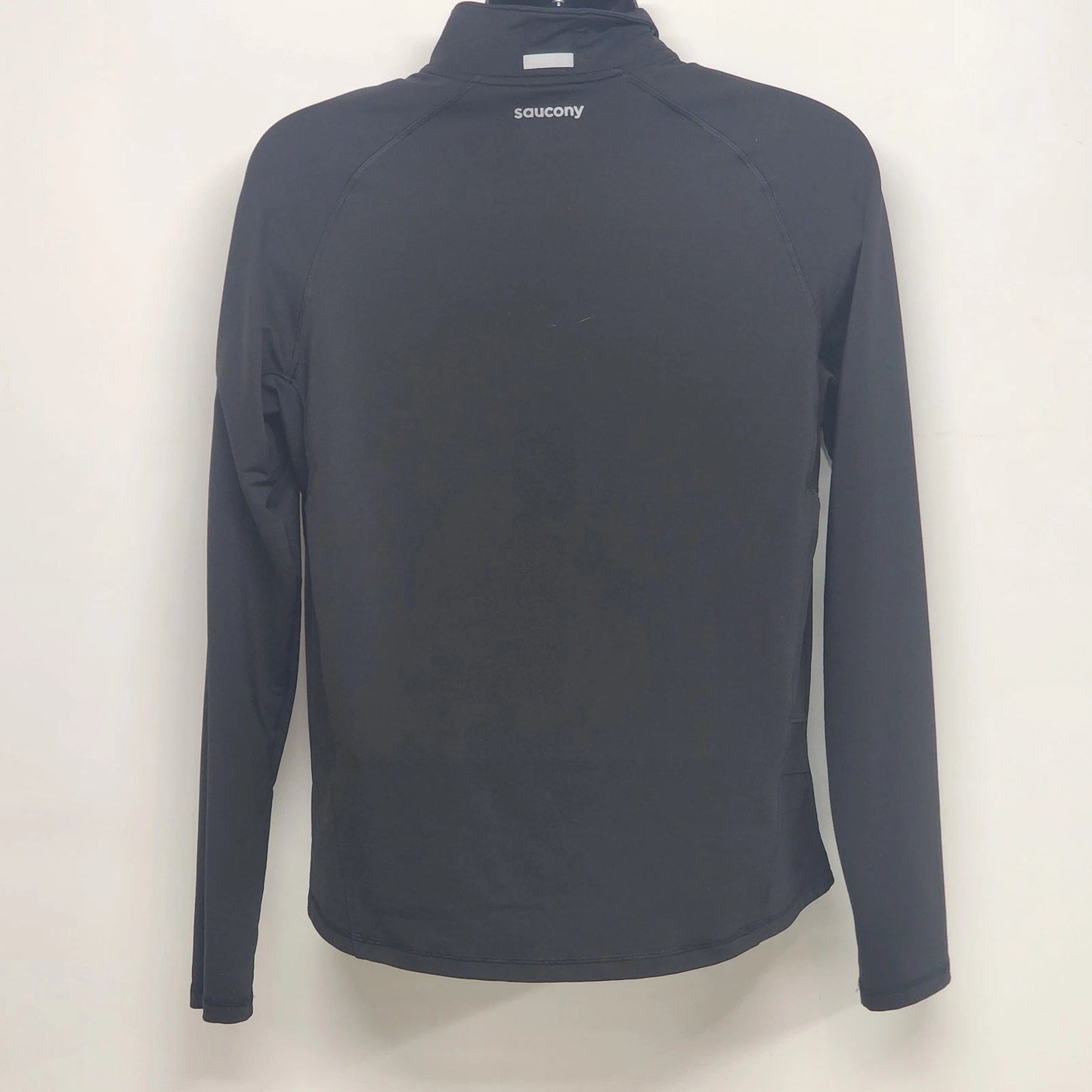 Saucony Men's Medium Black Long Sleeve Running Shirt Performance Top 23" PIT