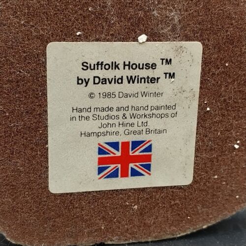 Suffolk House by David Winter Cottages 1985 Hand Made & Painted w Certificate