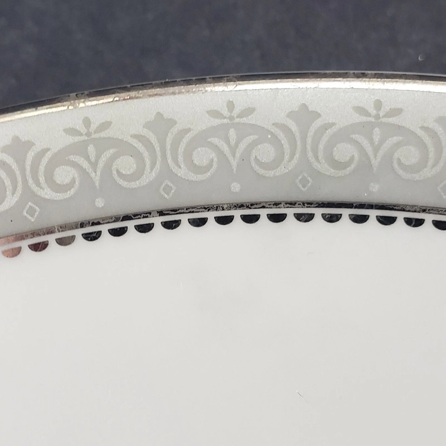 Mikasa Platinum Crown Bread Plate L3428 Fine China 8.25" Silver Trim Vintage