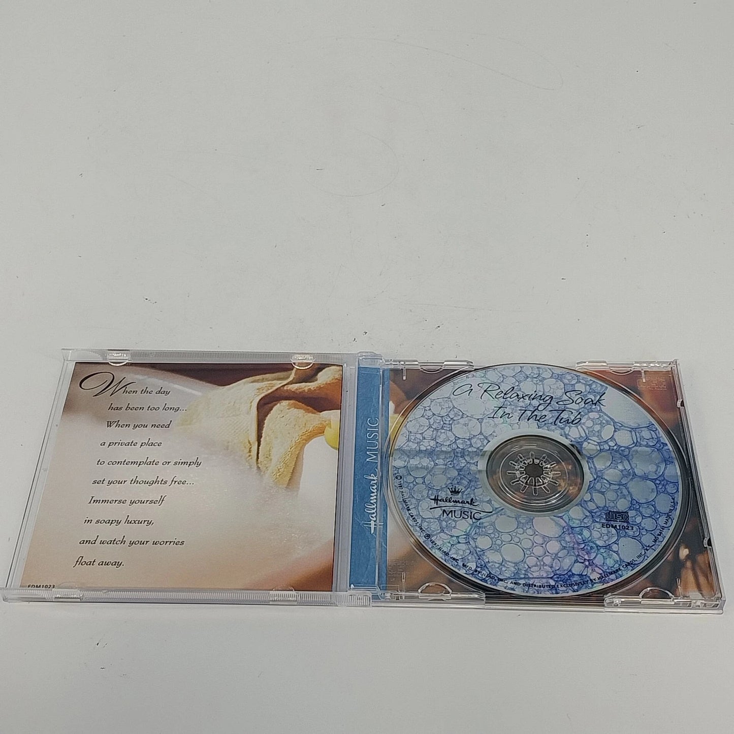Hallmark Music A Relaxing Soak in the Tub Classical Music CD 1997 USA Vtg