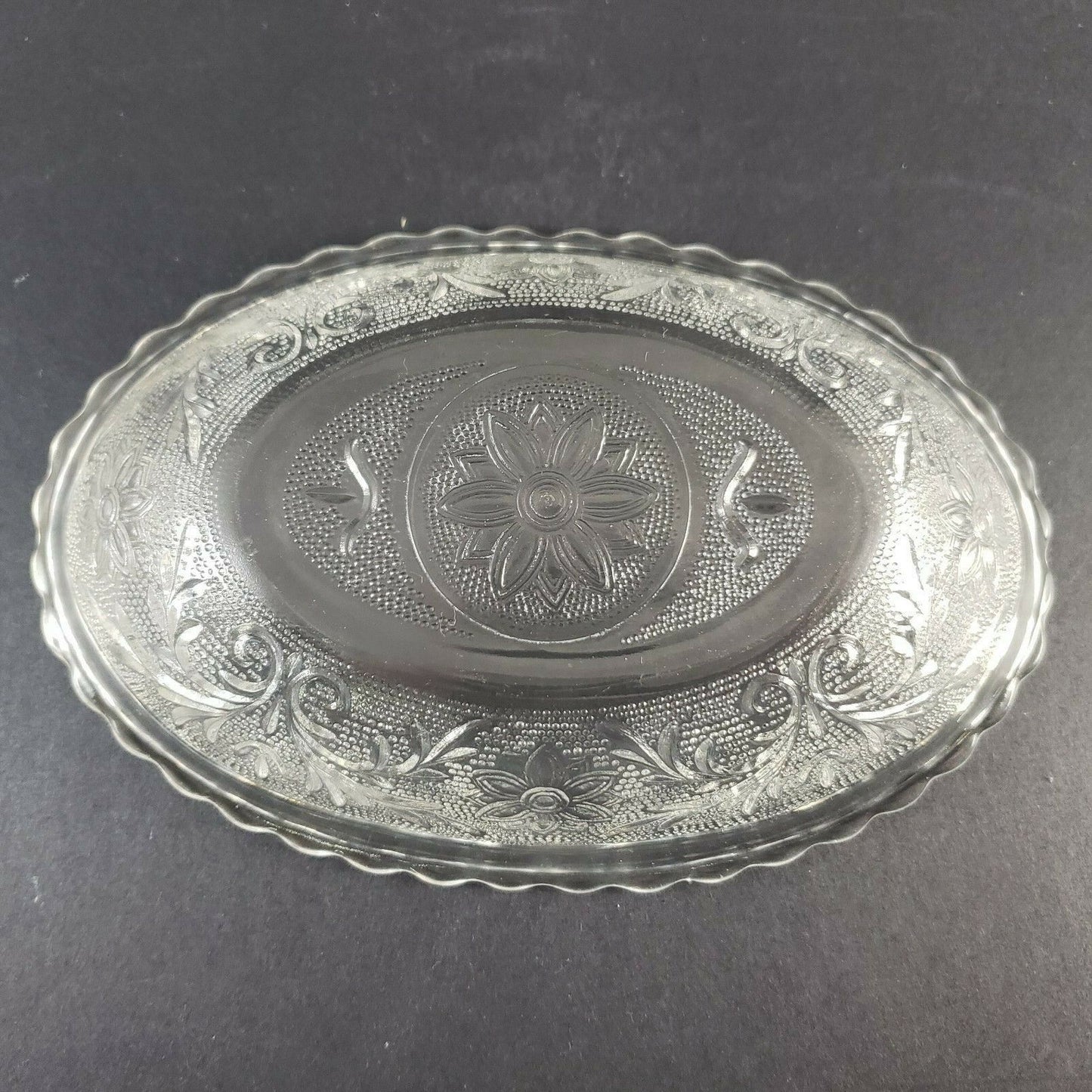 Anchor Hocking Sandwich Glass Bowl Oblong Oval Clear Pressed 8½” Long Vintage