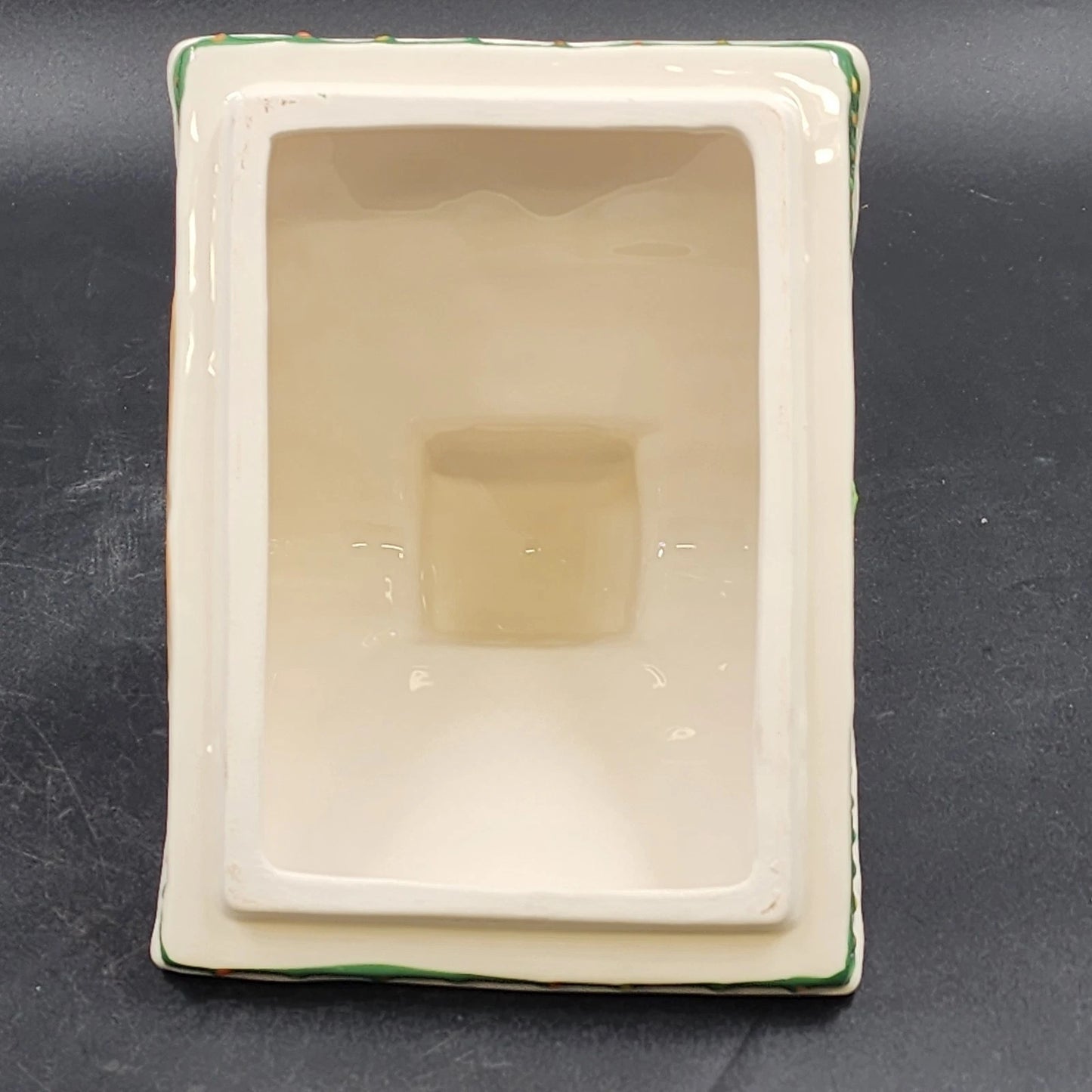 Cheryl's Cookies Cookie Jar Reindeer Stables Certified International Christmas