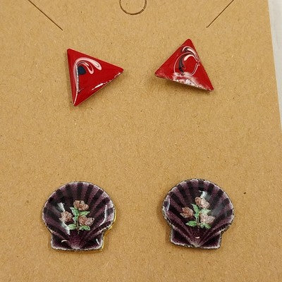 Set of 2 Stud Earrings Gold & Silver Tone Floral Shell Red Triangle Vtg