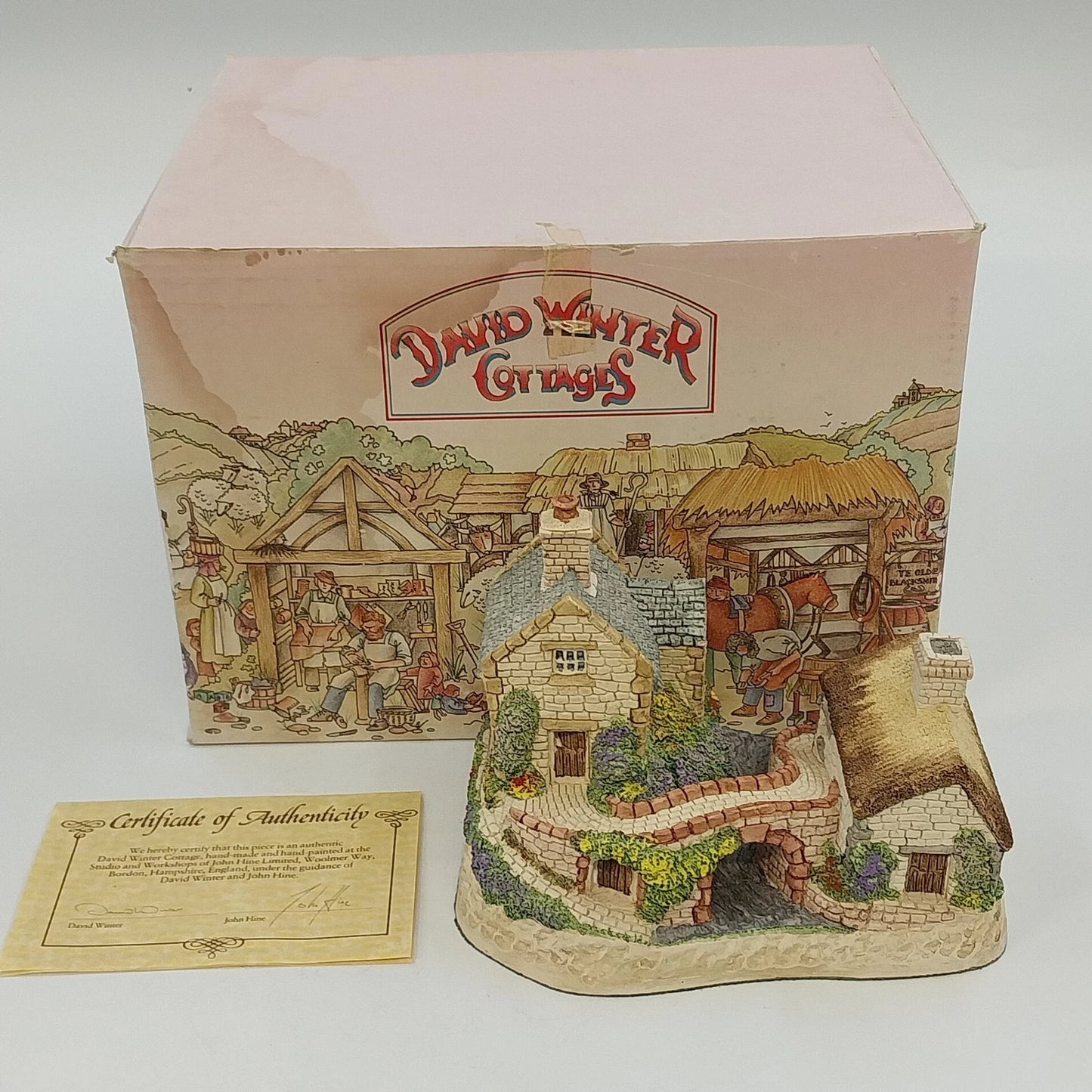 David Winter Cottage Only a Span Apart Irish Cottage 1991 Box COA Handmade Vtg