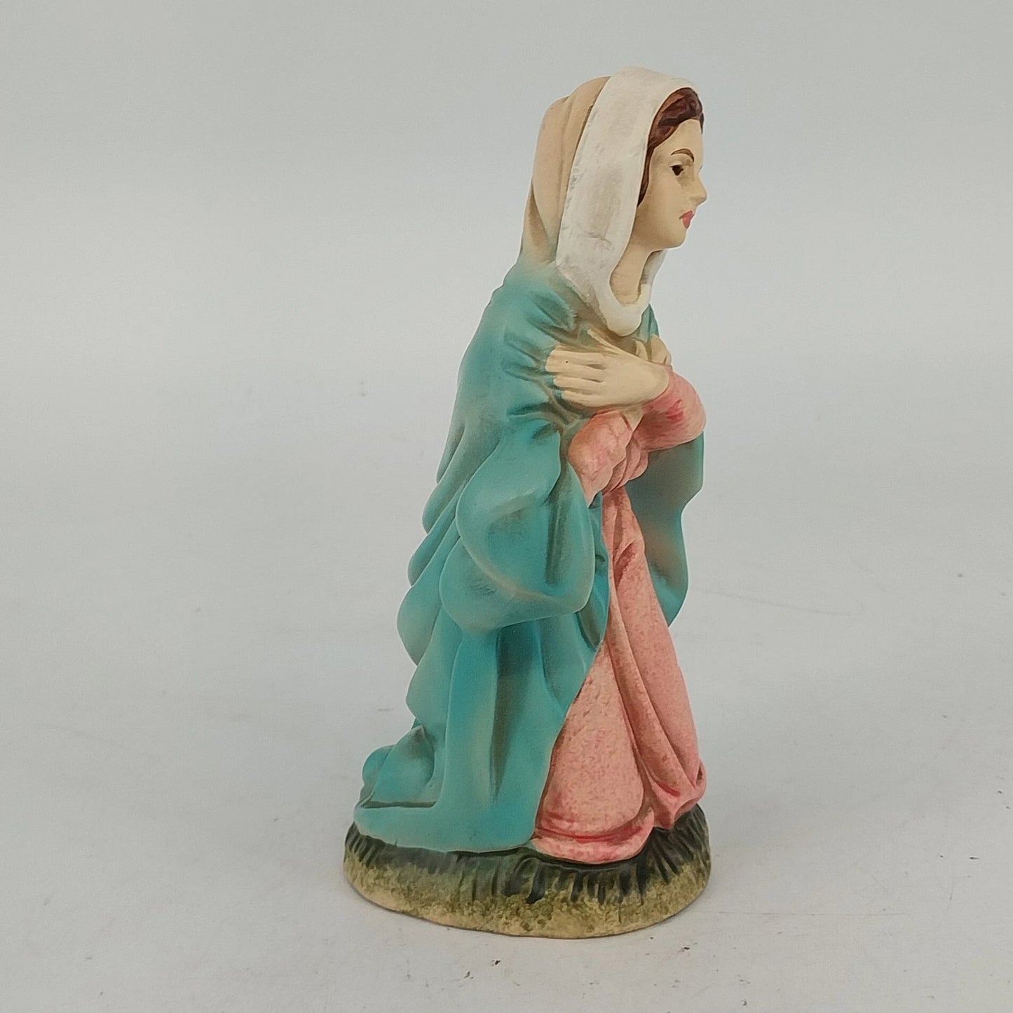 Nativity Kneeling Mary Figure 6" Hand Painted Resin Christmas Church Decor Korea