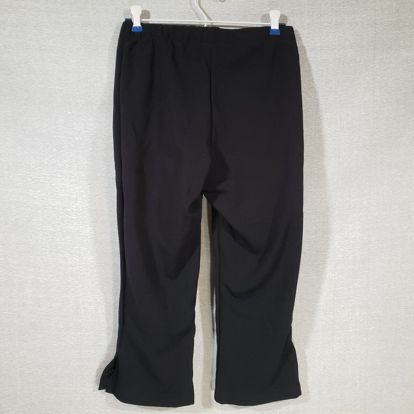 Women Chef Capri Small Black Knit Pull On Fame Fabrics Elastic Waist 28"W x 22"I