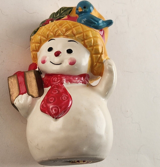 Napco Figurine Snow Man Woman Porcelain 4" Christmas X-8828 Vintage Japan