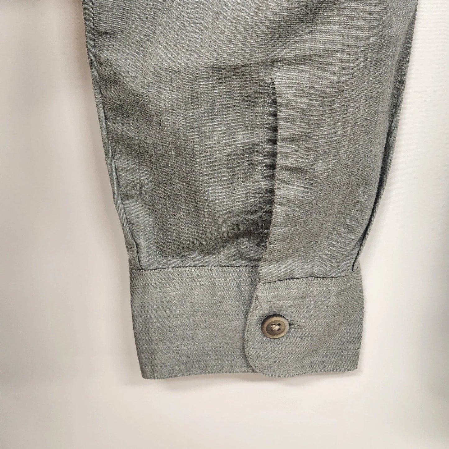 Tommy Hilfiger Women's Grey Zip Front Top Size L Fitted Logo Long Sleeve Darts