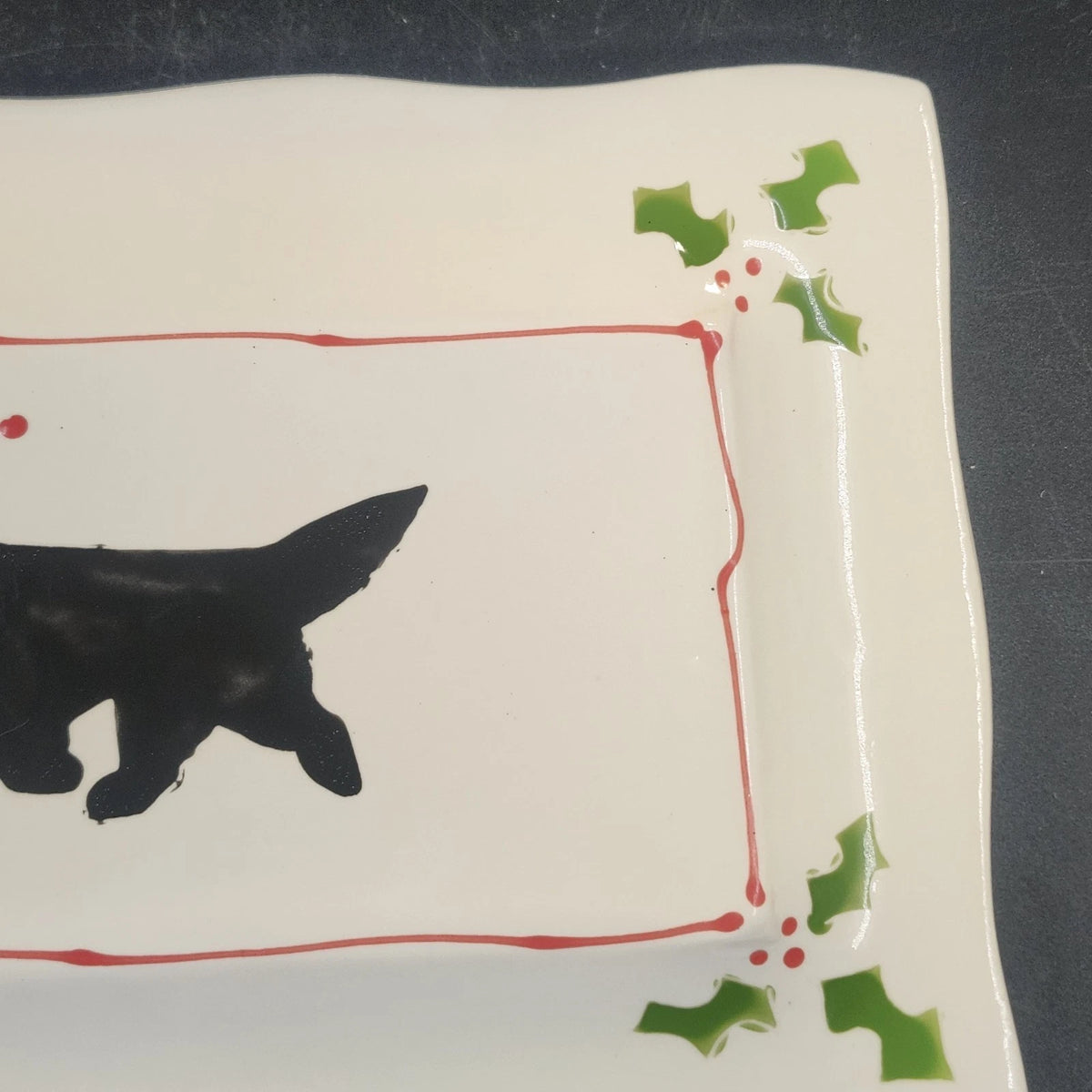 Prairie Dog Pottery Newfoundland Santa Hat Rectangular Christmas Plate 9" x 6"