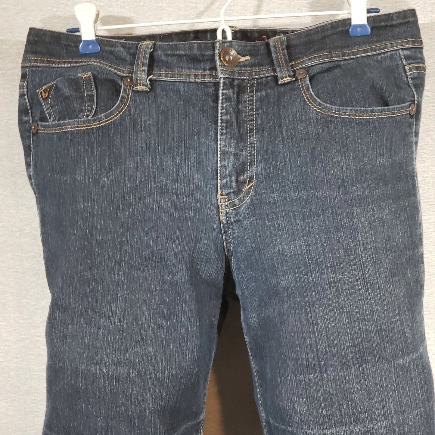 Gloria Vanderbilt Amanda Jeans Sz 10 Womens Blue Denim Creased 34x32 Classic Fit