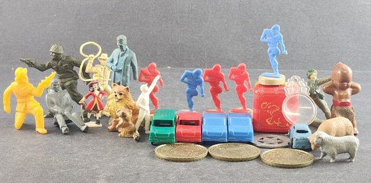 Cracker Jack Toys Army Men Miniatures Cars Cowboy Vintage Pirate Football Game