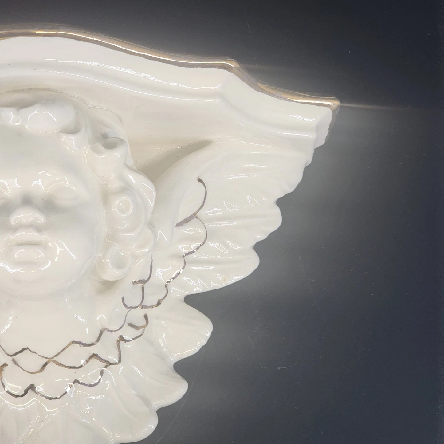 Cherub Ceramic Wall Shelves 2pc Set White Gold Trim Angel Display Decor