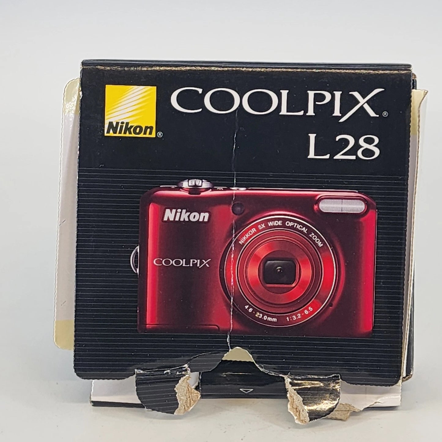 Nikon COOLPIX L28 20.1MP Red Digital Camera 5x Zoom 3" Screen DOES NOT WORK