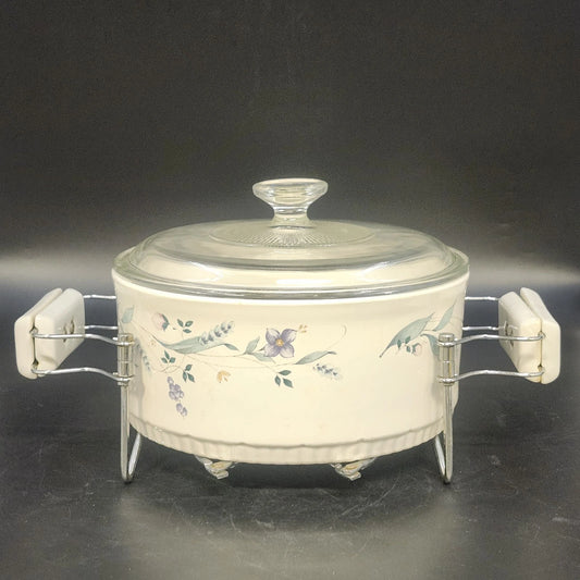 Pfaltzgraff April 2.5 Qt Casserole Dish with Glass Lid Expandable Holder Vtg USA
