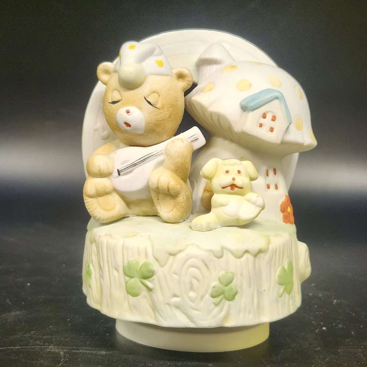 Artmark Teddy Bear Rainbow Porcelain Rotating Music Box Over the Rainbow 5.5"