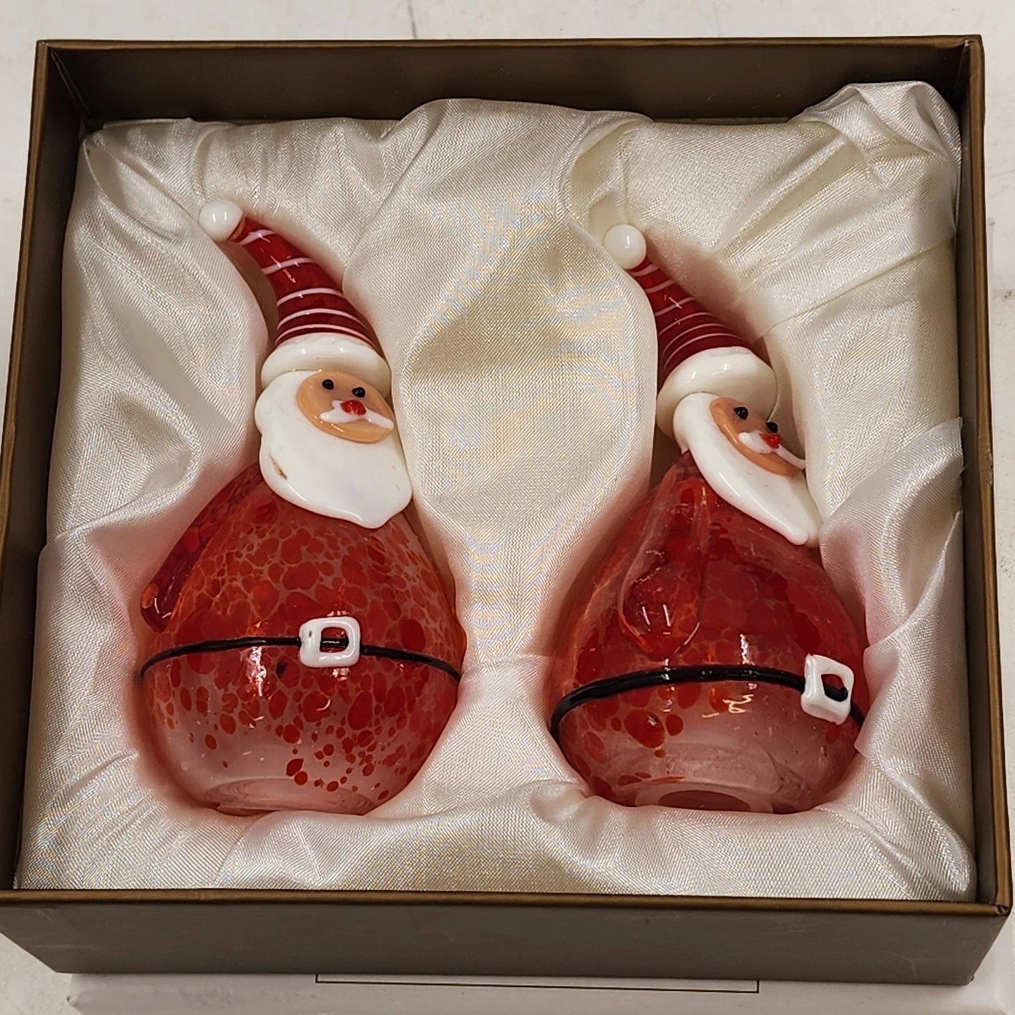 Santa Claus Glass Salt and Pepper Shaker Set Pier 1 Hand Blown 3.5" Holiday Gift
