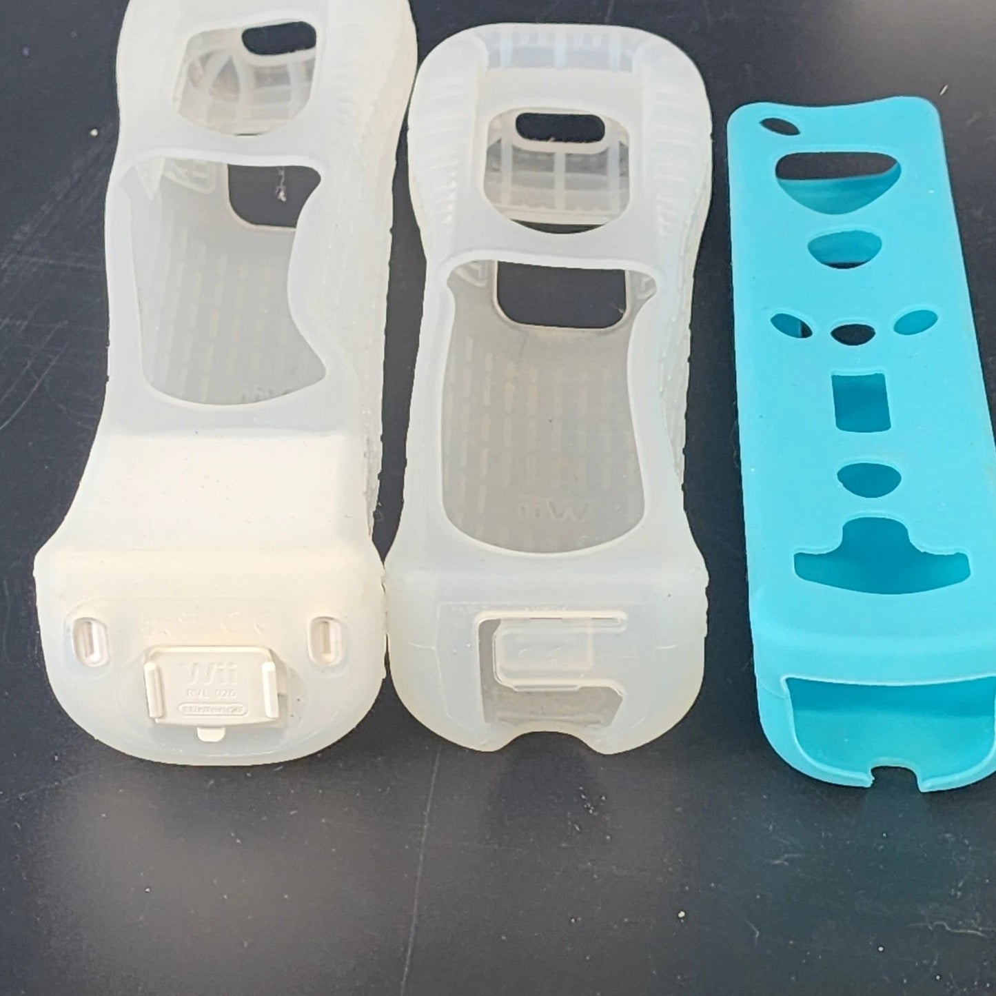 Nintendo Wii Remote Controller Bundle 3 Nunchuk Dock 4 Silicone Vintage Gaming