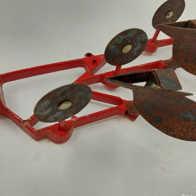 Ertl International Harvester 3-Bottom Plow Red Metal 1:16 Scale 1968 Vintage USA
