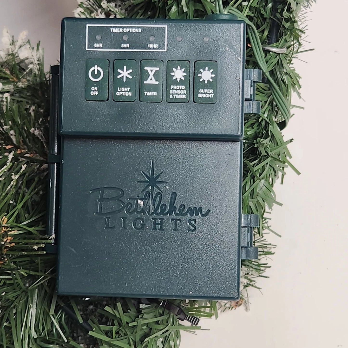 Christmas Wreath 22" Green White Snow Flocked Bow LED Lights Battery Operated