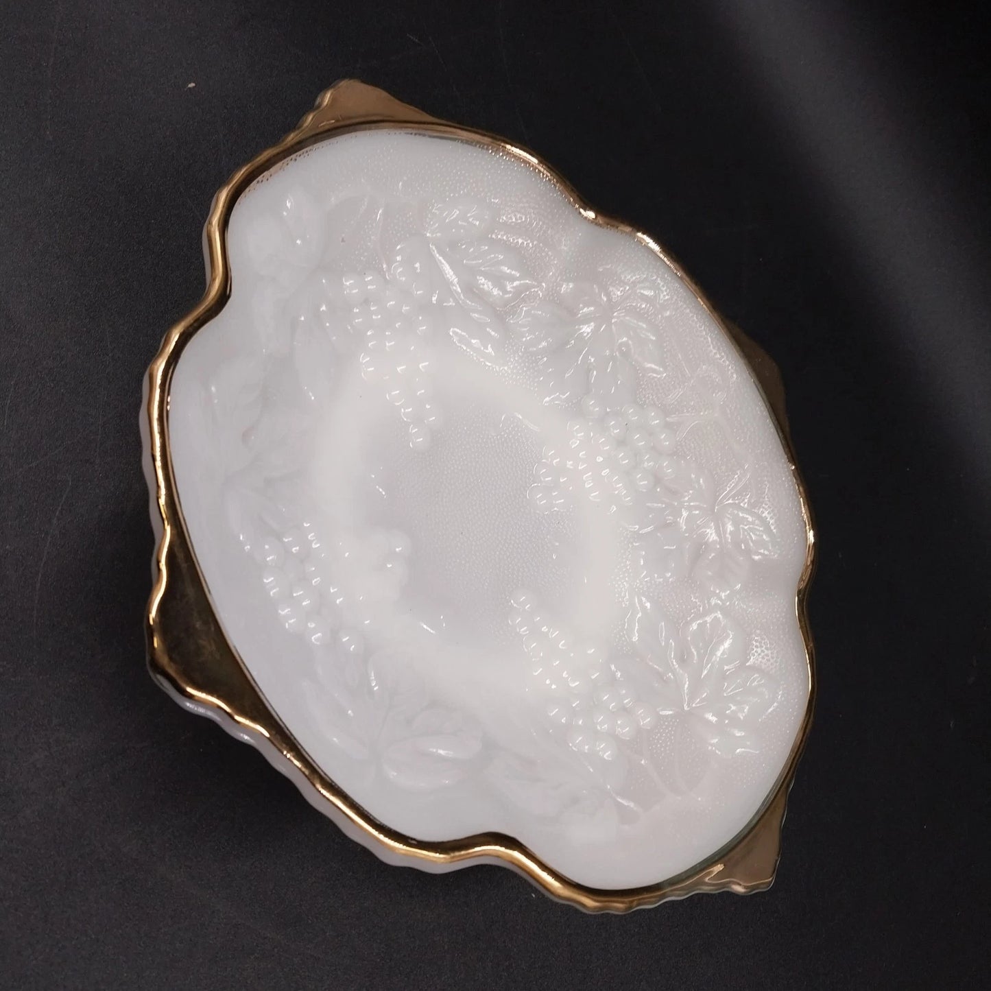 Anchor Hocking Milk Glass Serving Bowl Raised Grape & Leaf Motif Gold Trim 8.5"