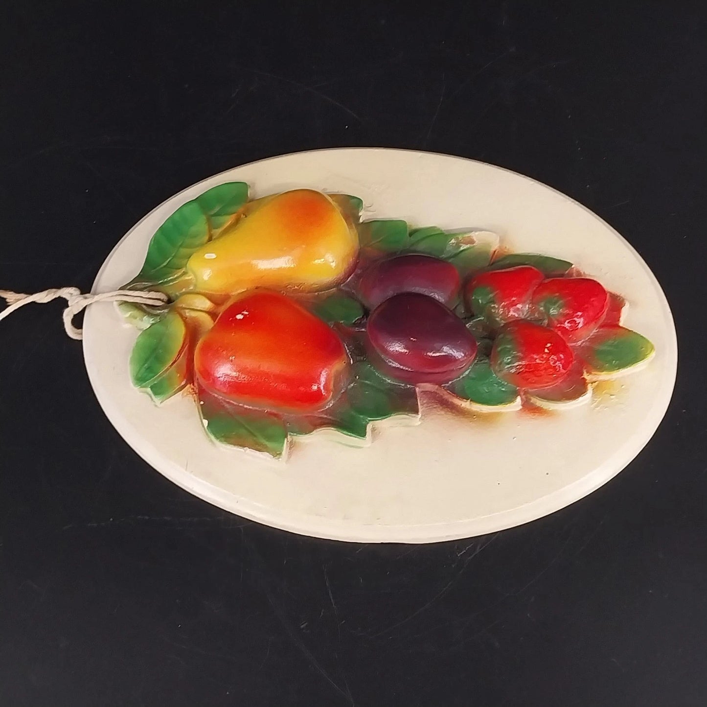 Fruit Chalkware 3D Wall Plaque Oval Kitchen Decor MCM 10"x7" Wall Hanging