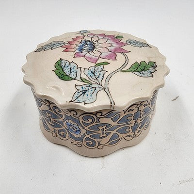 Embossed Ceramic Round Box w/ Lid Macau Pink Blue Floral Design 5"x2"