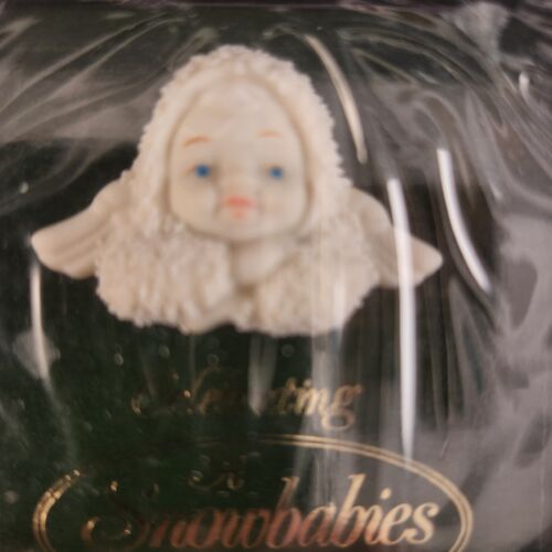 Department 56 A SNOWBABIES JOURNY Bisque Friendship Pin 68849 Retired 1.5"