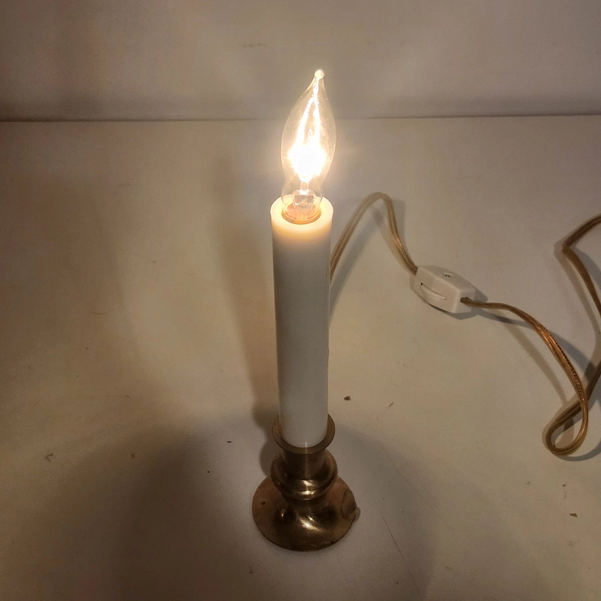Kris Kringle Brass Candle Lights Pair Electric Window Candles Boxed Vintage