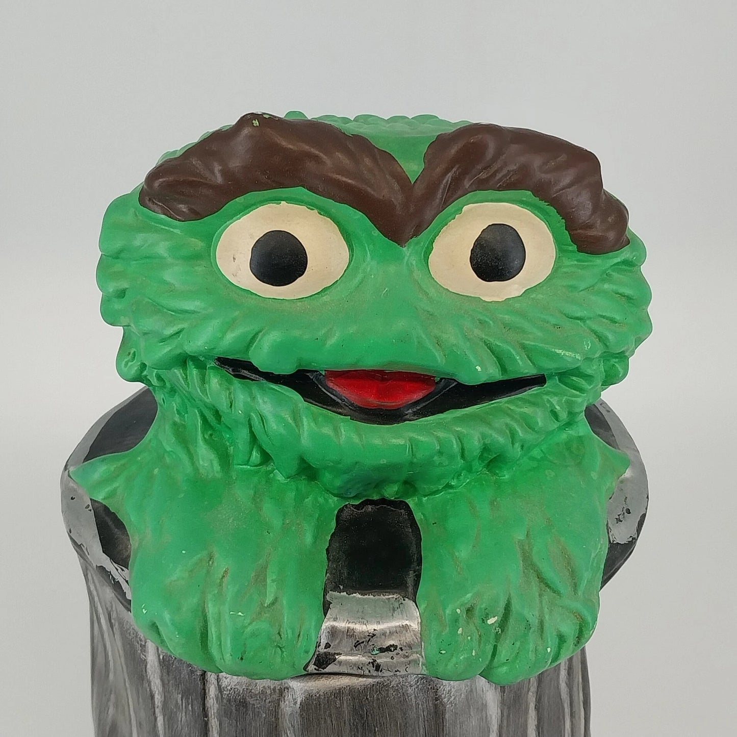 California Originals Oscar Grouch Trash Can Cookie Jar 11.5" Sesame Street Vtg