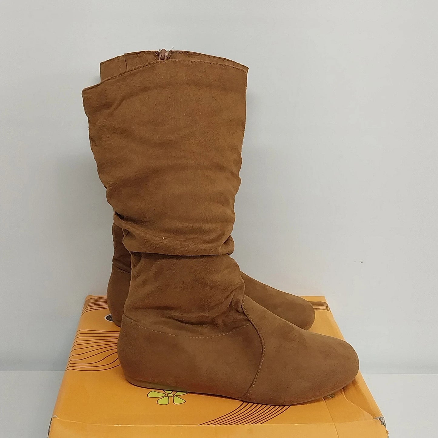 Forever Selena 2 Brown Faux Suede Mid Calf Boots Womens Size 8