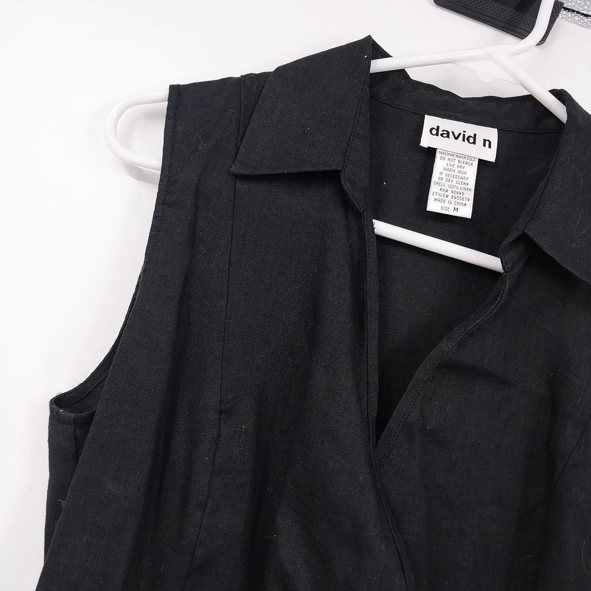 David N Women's Black 100% Linen Sleeveless Wrap Blouse Collared V-Neck Top M