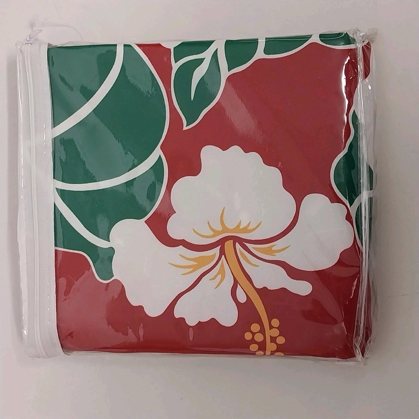 Kauhale Living Hawaiian Hibiscus Floral Tablecloth Red Green White 60" x 84" NIP