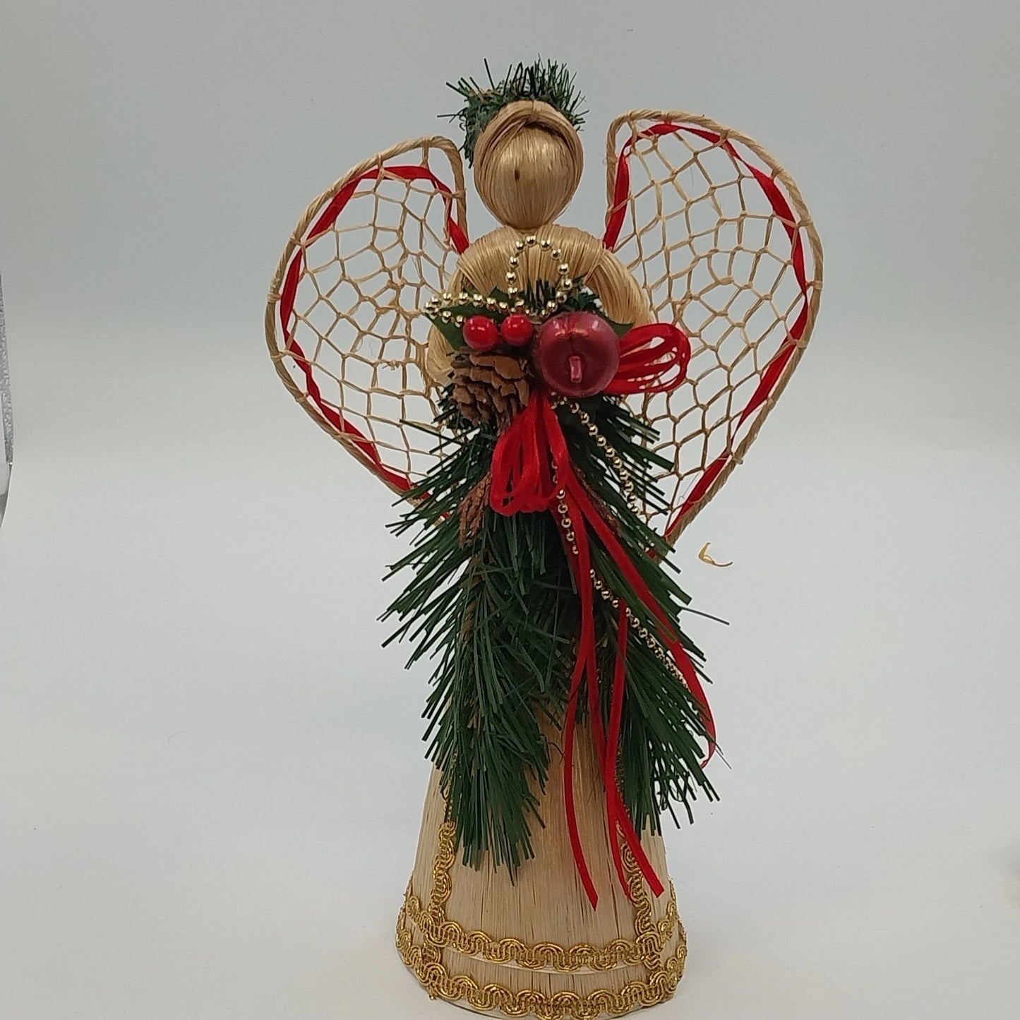 Handcrafted Natural Fiber Angel Woven Wings Pine Berry Apple Christmas 10.25"