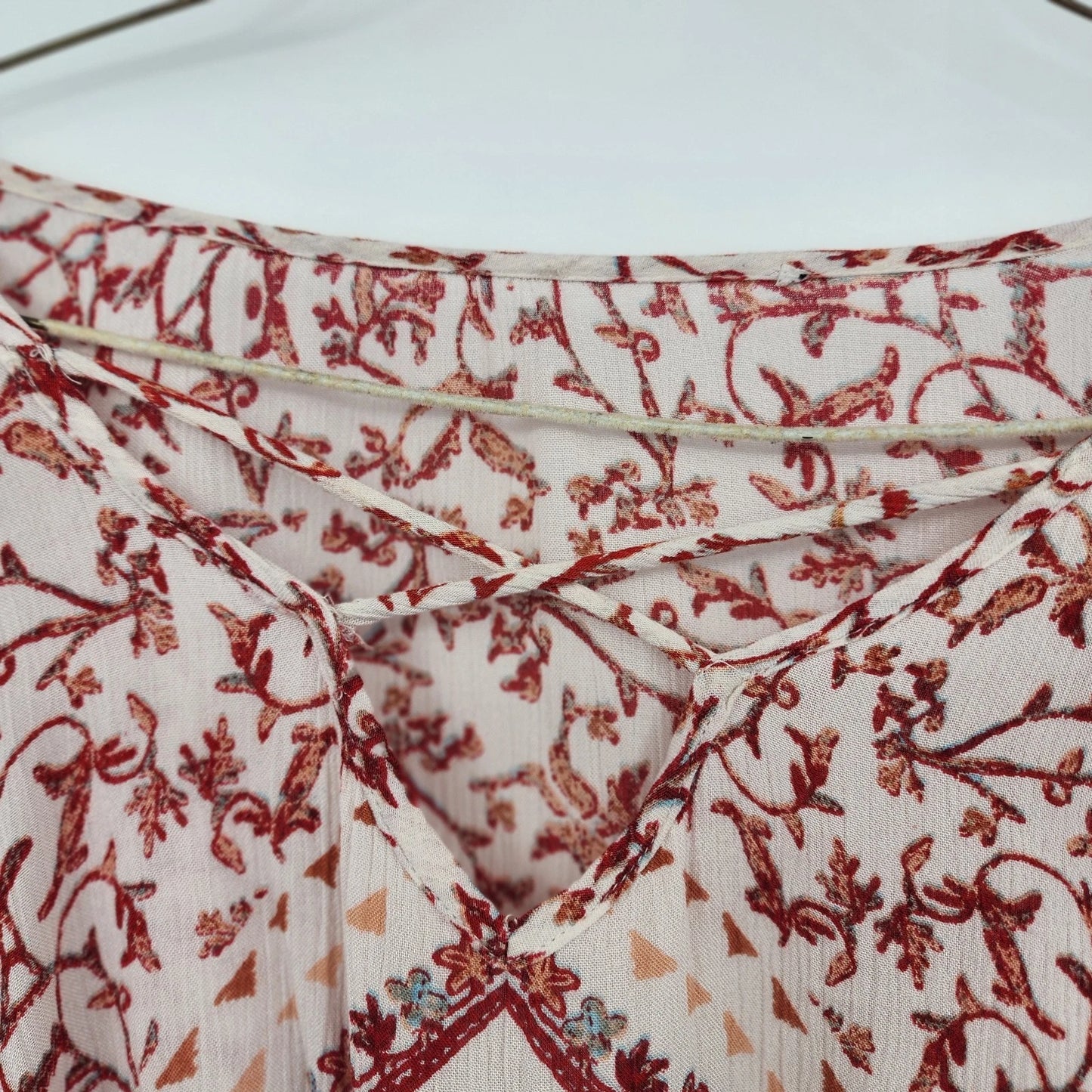 Women's Boho Embroidered Crop Top Medium White Floral Blouse