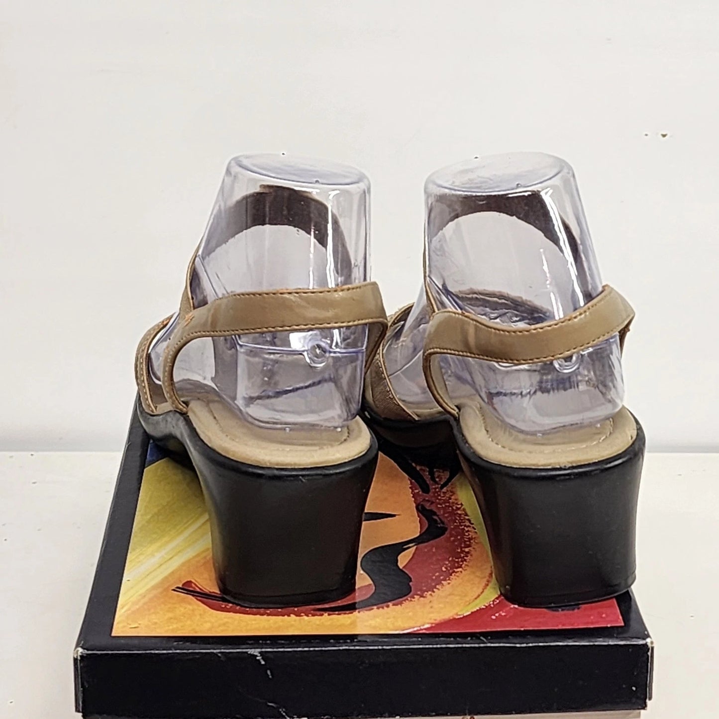 Montego Bay Club Marian Wedge Sandals Womens 7.5 Taupe Slip On