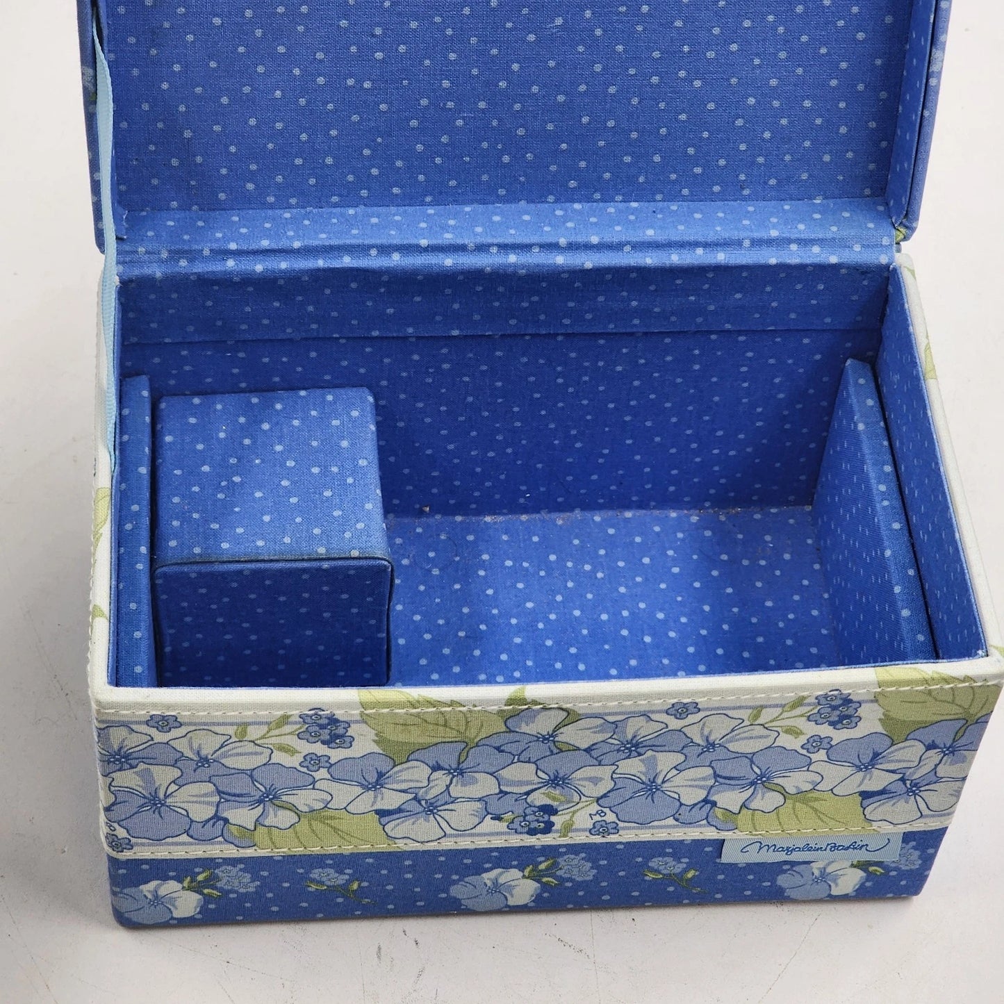 Marjolein Bastin Hobby Gift Denim & Daisies Fabric Sewing/Jewelry Craft Box Vtg