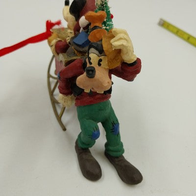 Midwest of Cannon Falls Santa Mickey Goofy Pluto Sleigh Disney Christmas Display
