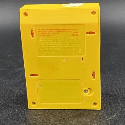 PAC-MAN Bandai Hand-Held Yellow Video Game 09521 Namco Tested Works 2"x4"