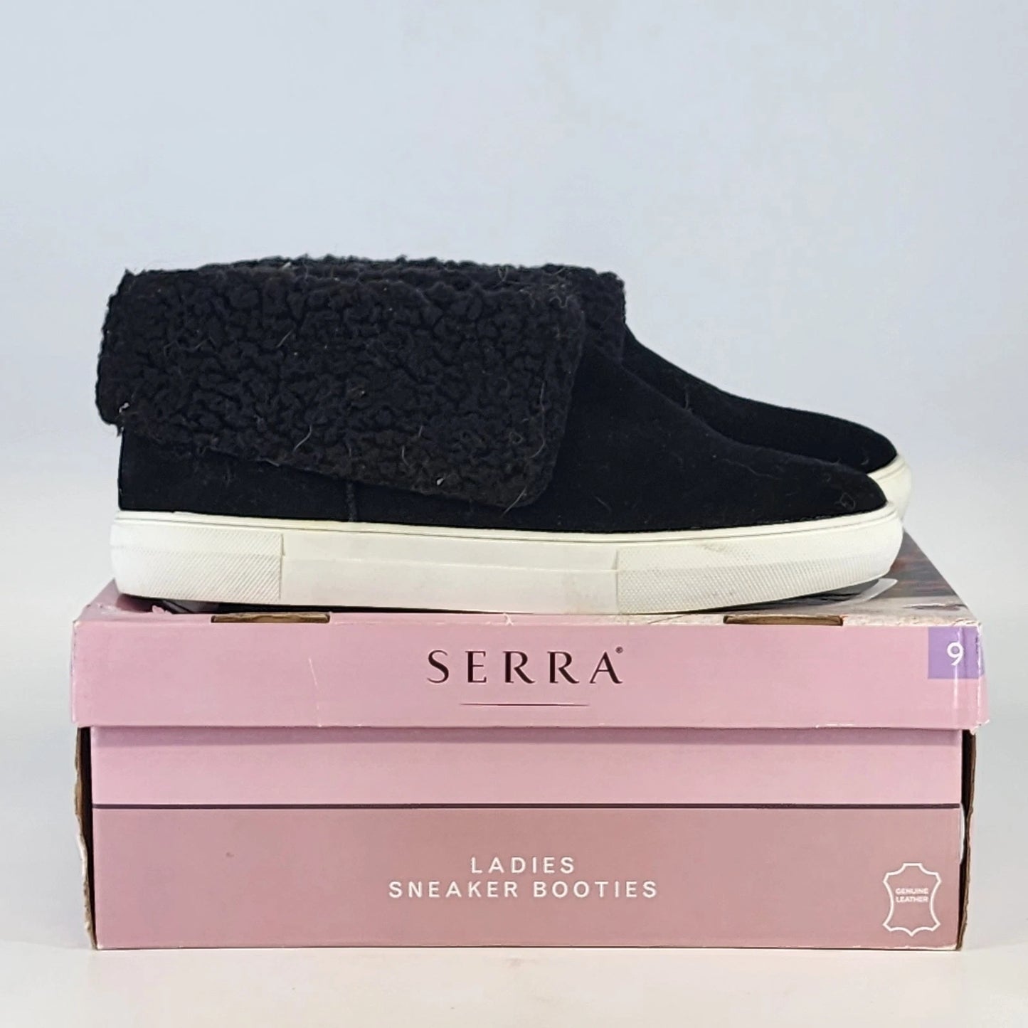 Serra Black Suede Sneaker Booties Women’s 9 Faux Fur Lined Casual Shoes