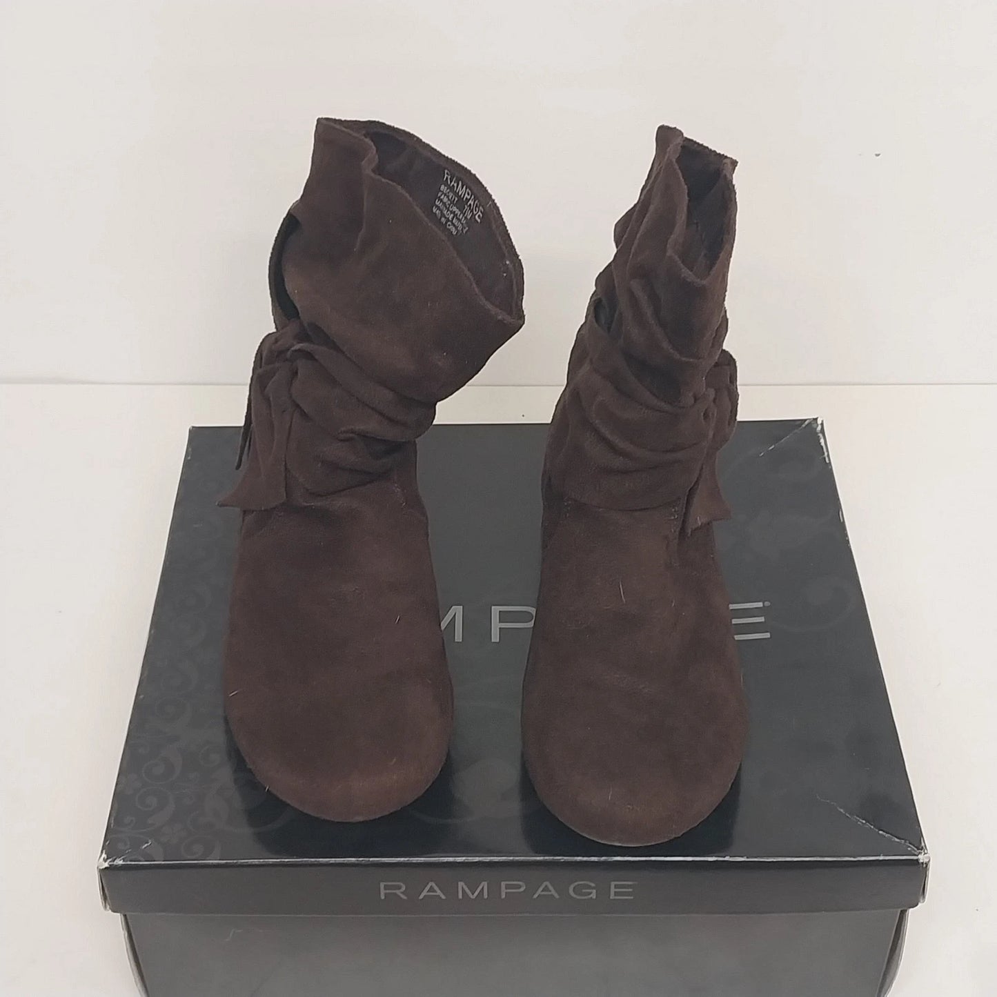 Rampage Beckett Brown Faux Suede Ankle Boots Shoe Womens 7.5 Bow Slouchy China