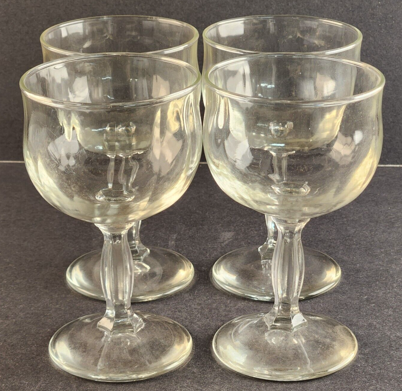 4 Pedestal Wine Cocktail Glass Stemware Clear Self Footed Unbranded 1970s 1980s