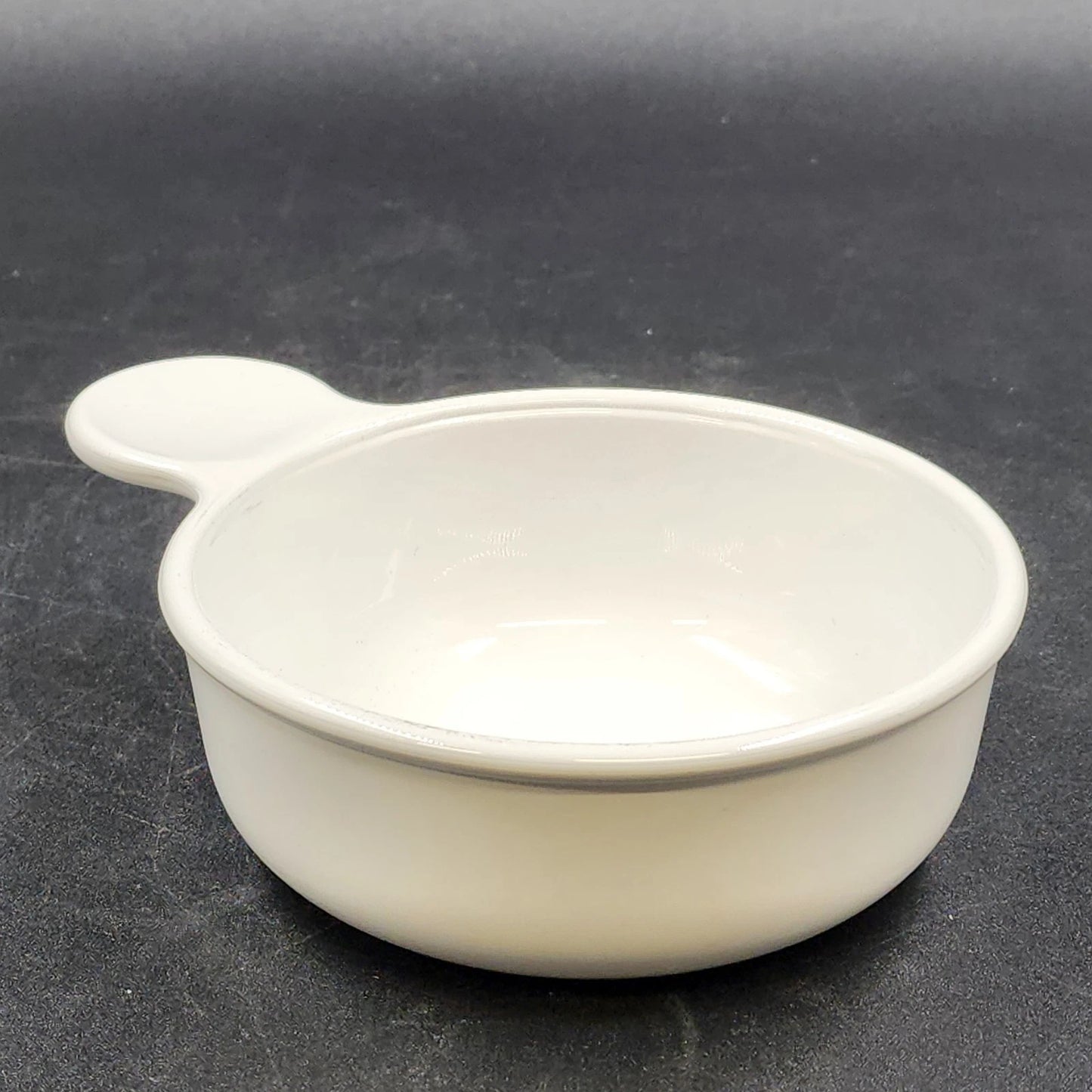 Corning Ware Grab-It Bowl P-150-B White Pyroceram Glass Ceramic 15 oz 550 ML USA