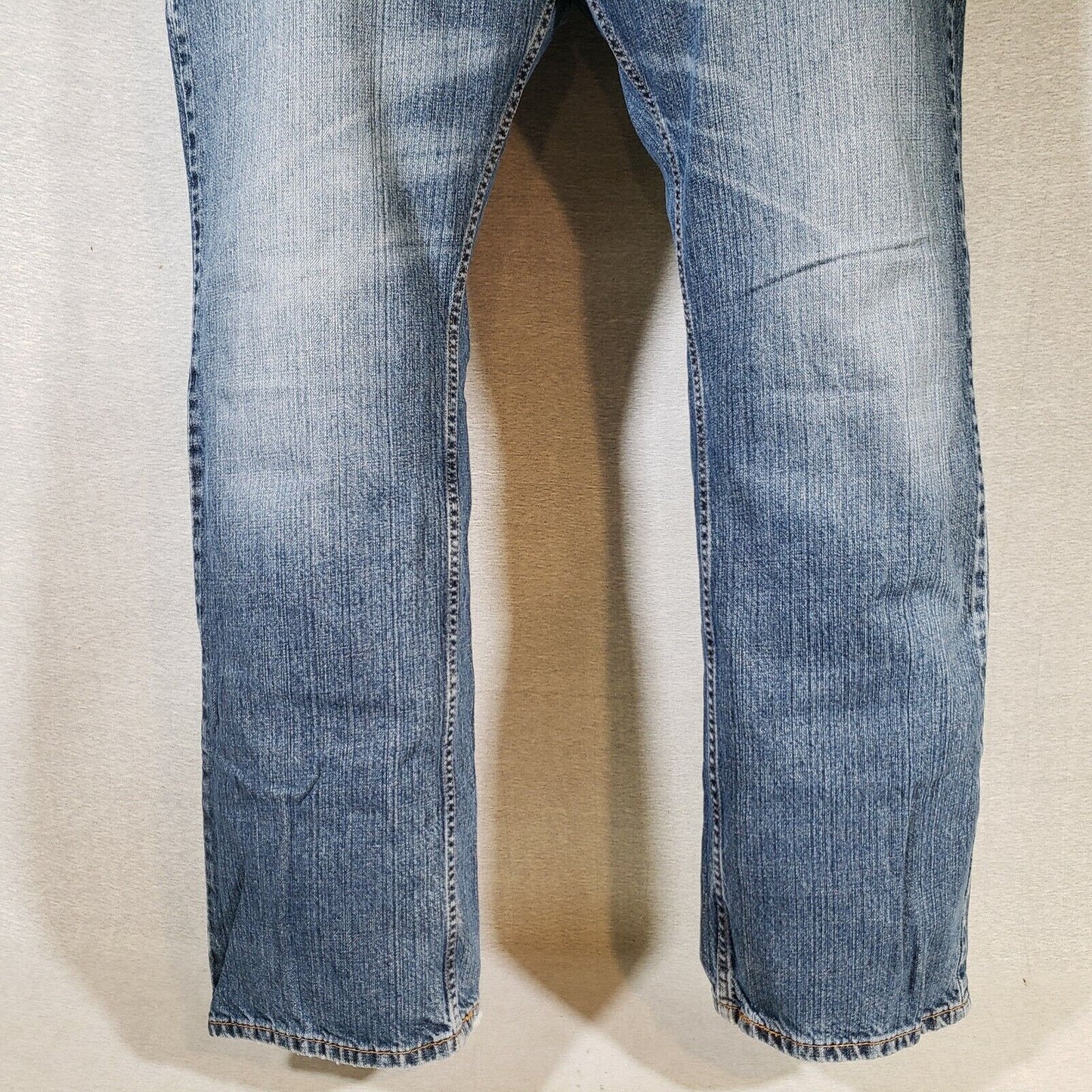 Levi's 559 Relaxed Straight Blue Jeans Mens 38x30 Broken In Denim