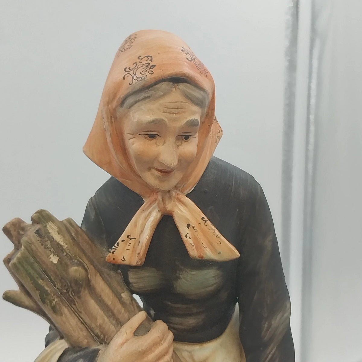 ARDCO Hunter Man & Wood Gatherer Woman Figurines Pair w Dogs 15" Japan Vintage