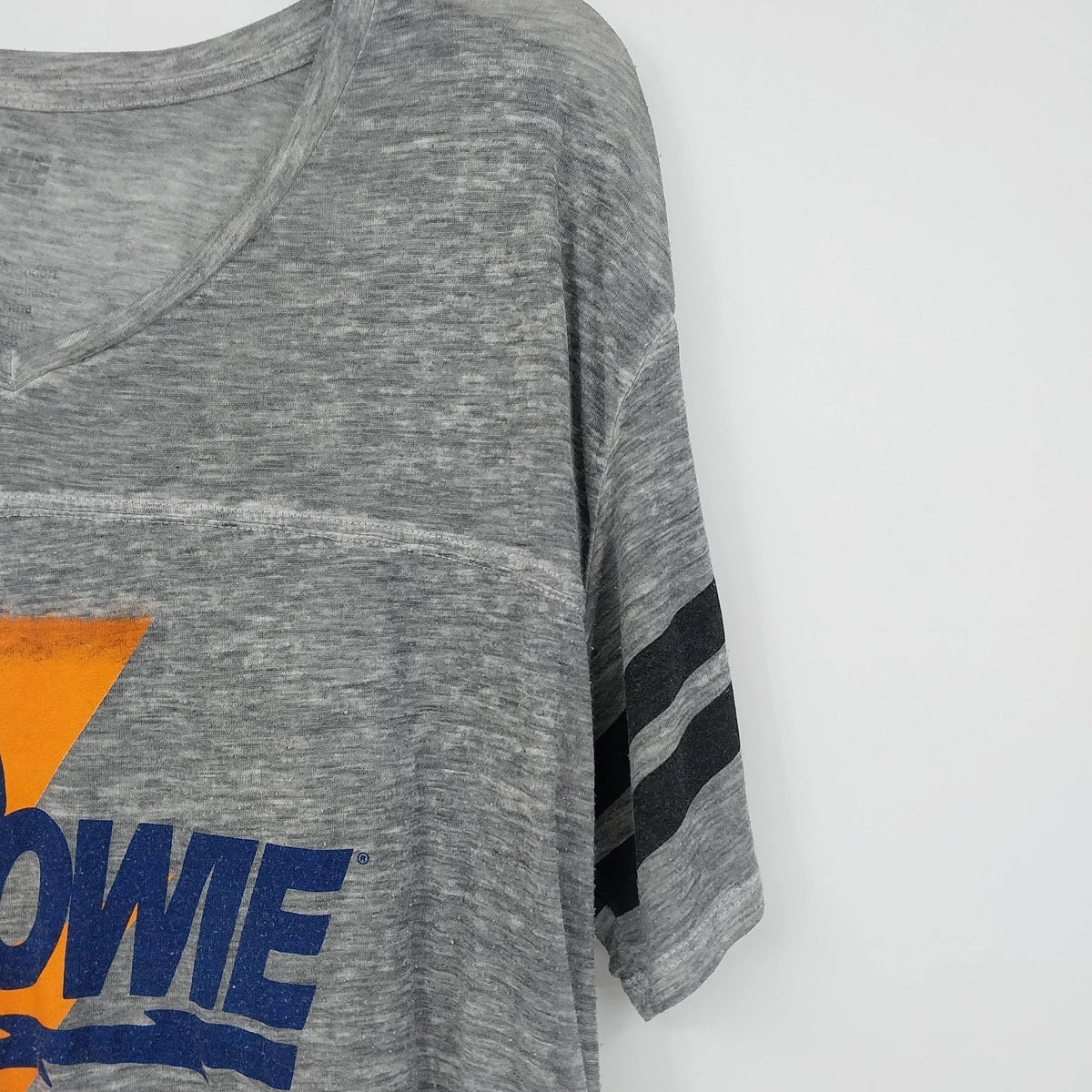 David Bowie Graphic V-Neck T-Shirt Women's XL Gray Burnout Hi-Low Varsity Tee
