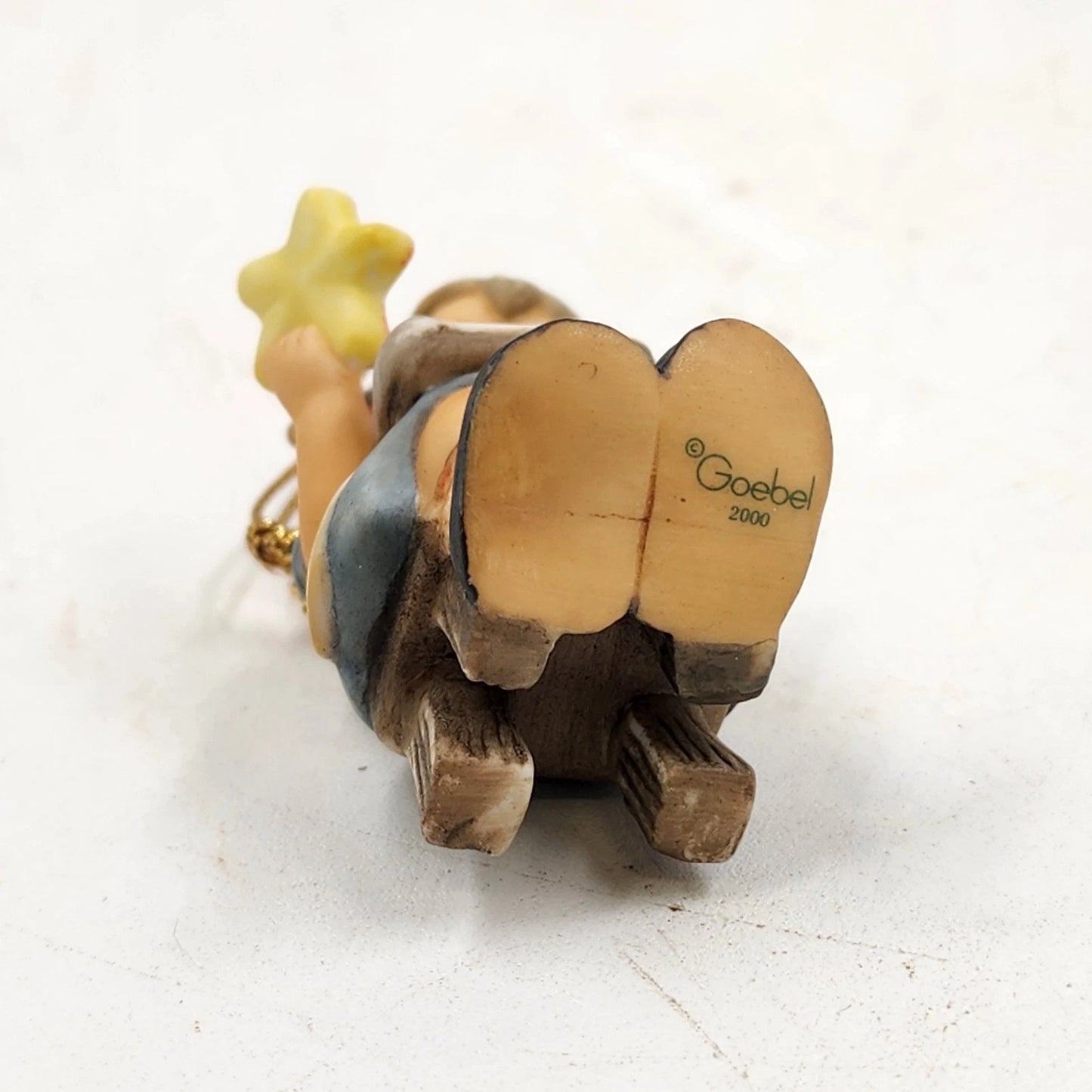 Berta Hummel STAR BRIGHT Ornament 2000 Goebel Porcelain Christmas Angel