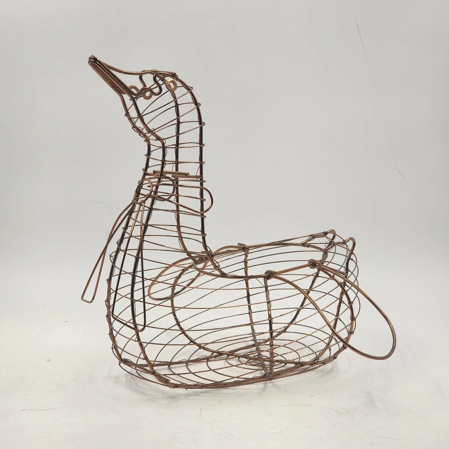 Wire Duck Egg Basket Rustic Farmhouse Gathering Kitchen Fruit Storage 12" Vtg