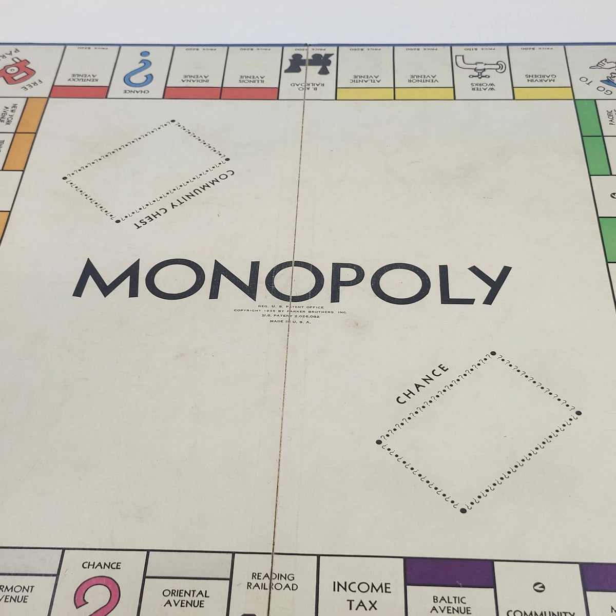 Parker Brothers Monopoly Game Board Bi-Fold Early Ed 1938 Salem Mass Chicago NY