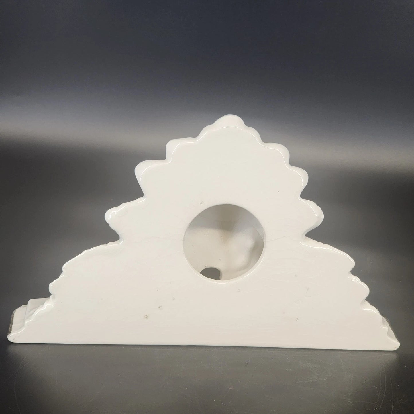 Cherub Ceramic Wall Shelves 2pc Set White Gold Trim Angel Display Decor
